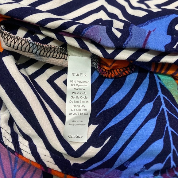 OS LulaRoe Leggings NWOT - Picture 3 of 4